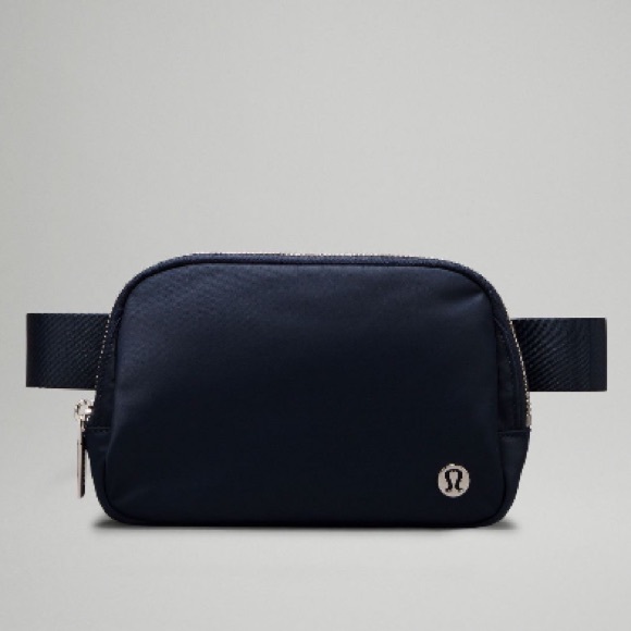 lululemon athletica Handbags - Lululemon Everywhere Belt Bag - Navy NWT